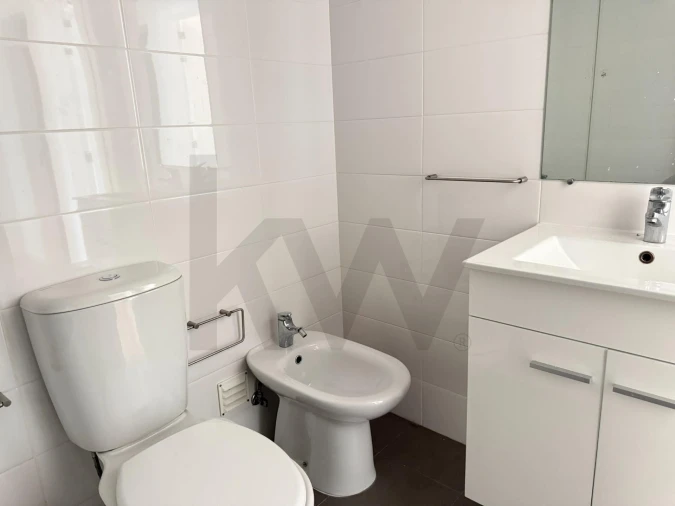 Apartamento T3 para Arrendamento em Arroios Foto 23