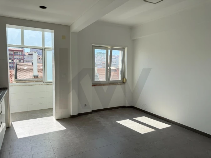Apartamento T3 para Arrendamento em Arroios Foto 5