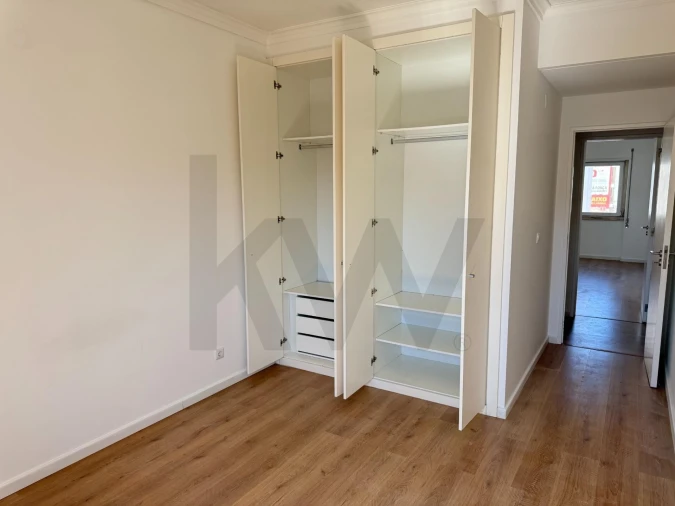 Apartamento T3 para Arrendamento em Arroios Foto 26
