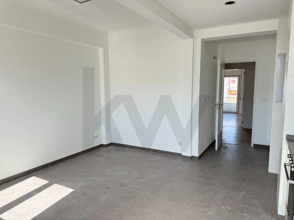 Apartamento T3 para Arrendamento em Arroios Foto 4