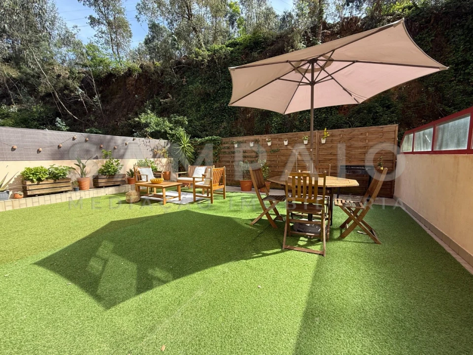 Apartamento T2 para Venda em Fânzeres e São Pedro da Cova Foto 2