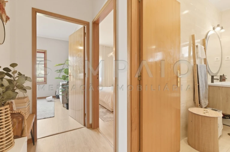 Apartamento T2 para Venda em Fânzeres e São Pedro da Cova Foto 16