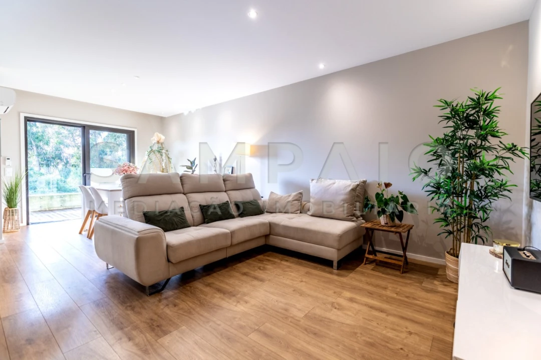 Apartamento T2 para Venda em Rio Tinto Foto 8