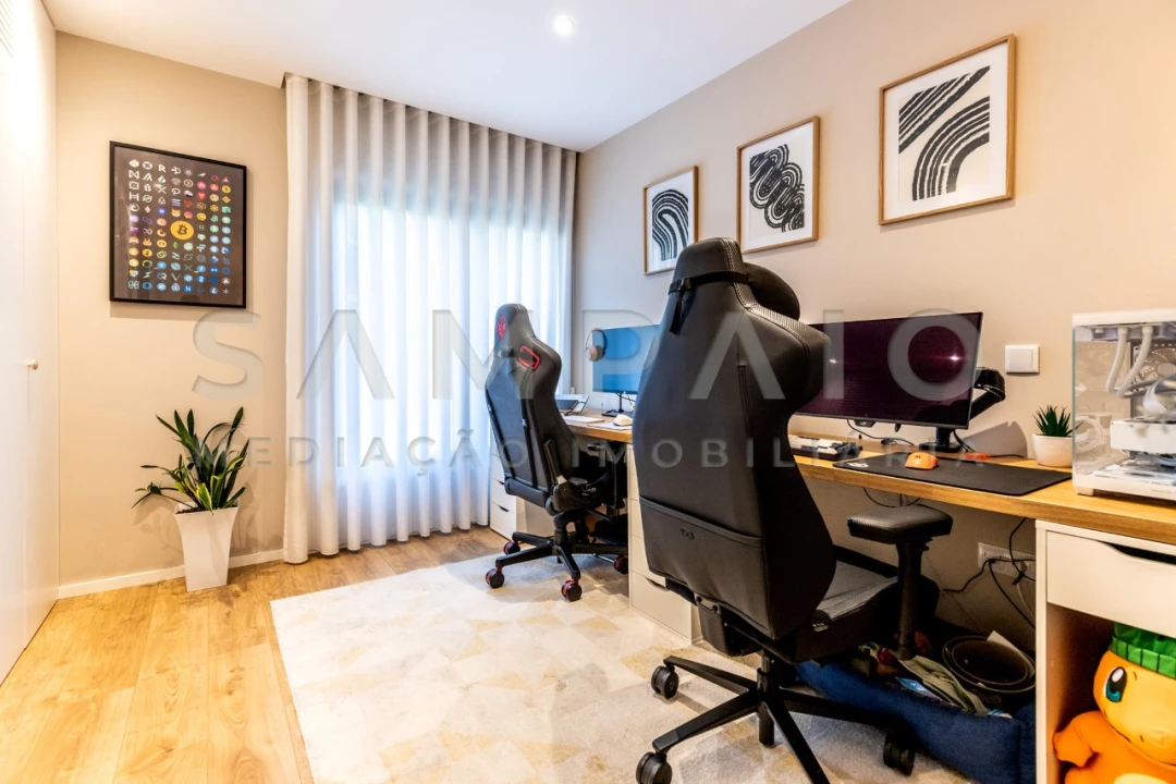 Apartamento T2 para Venda em Rio Tinto Foto 15