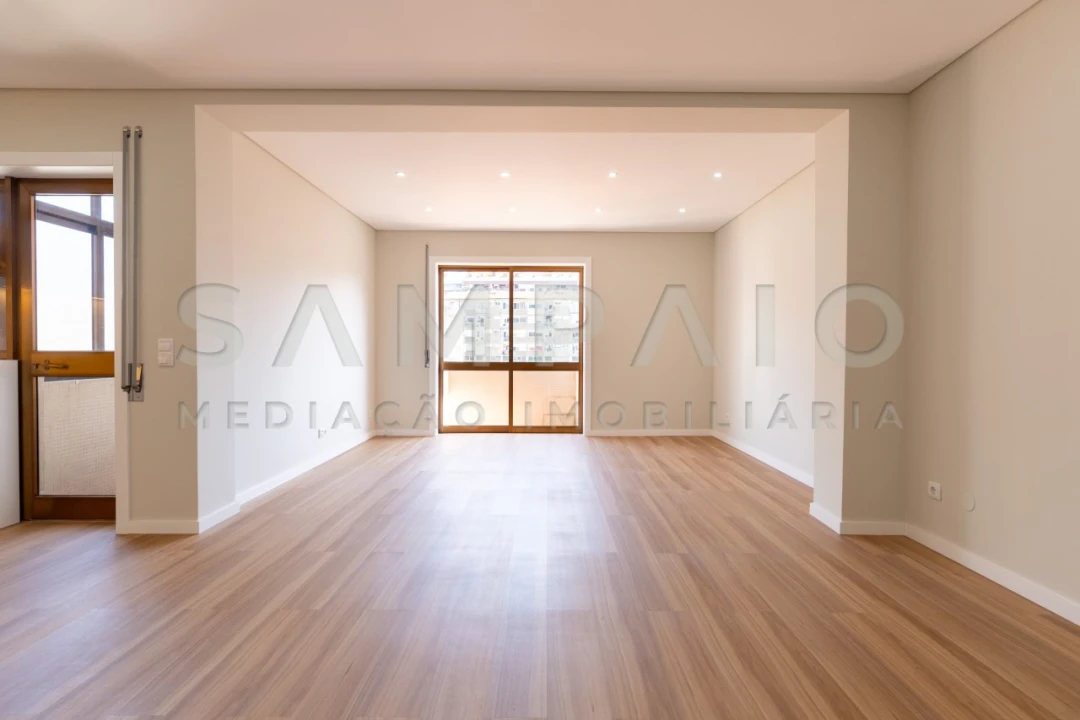 Apartamento T3 para Venda em Bonfim Foto 5