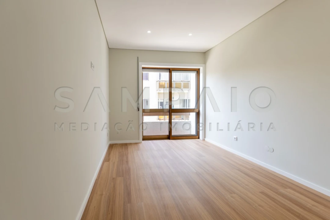 Apartamento T3 para Venda em Bonfim Foto 8