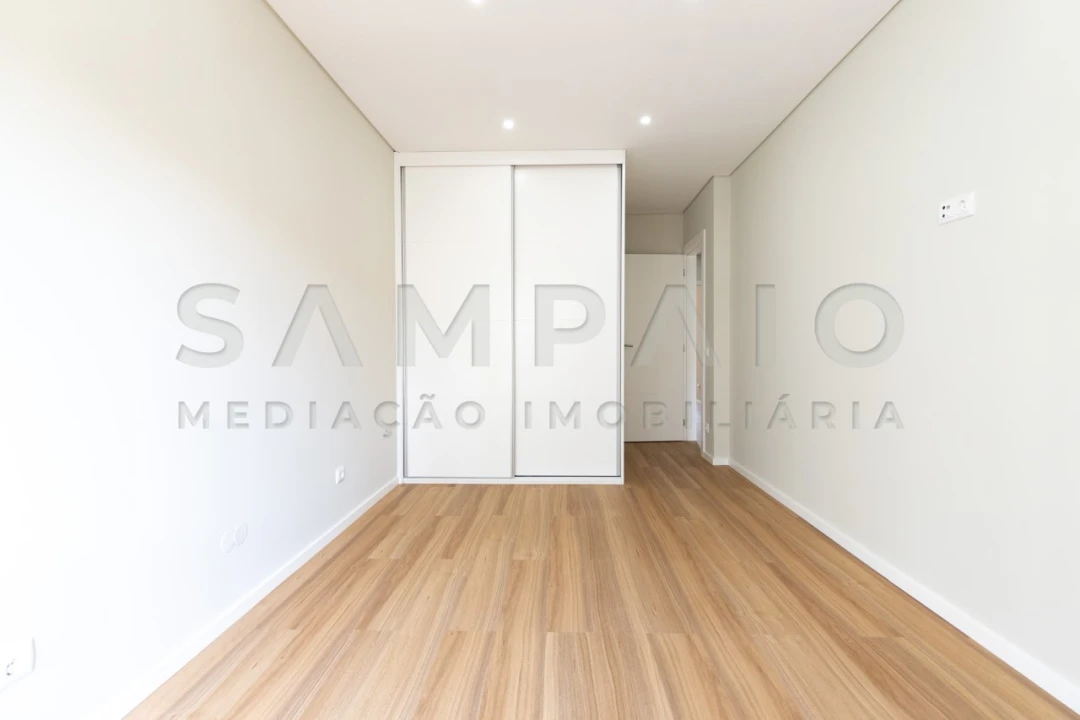 Apartamento T3 para Venda em Bonfim Foto 25