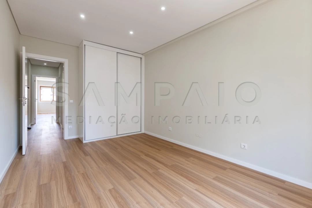 Apartamento T3 para Venda em Bonfim Foto 31