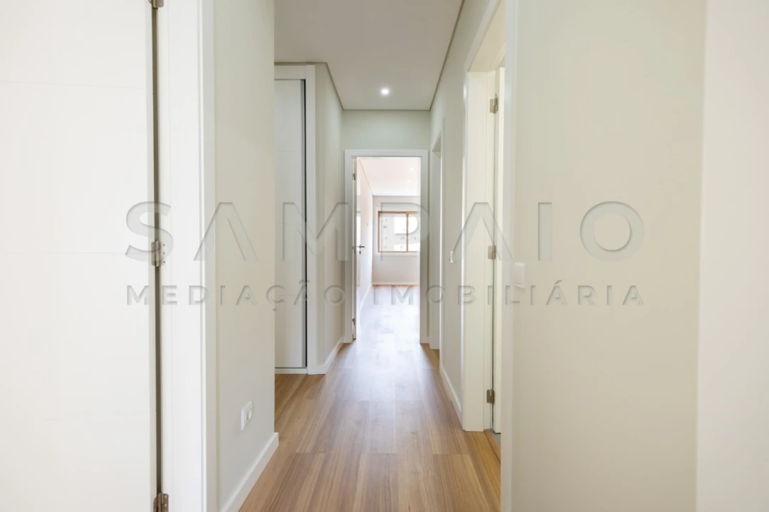 Apartamento T3 para Venda em Bonfim Foto 32