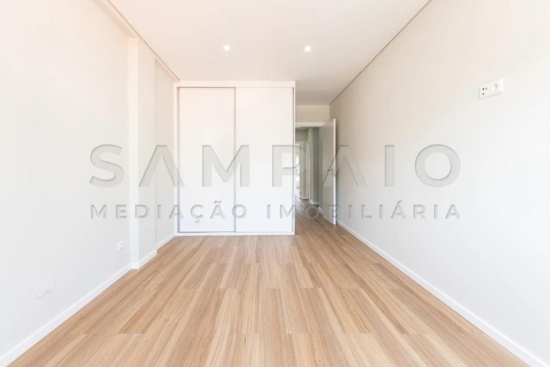 Apartamento T3 para Venda em Bonfim Foto 39