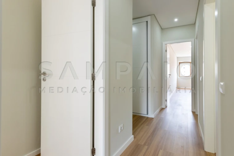 Apartamento T3 para Venda em Bonfim Foto 33