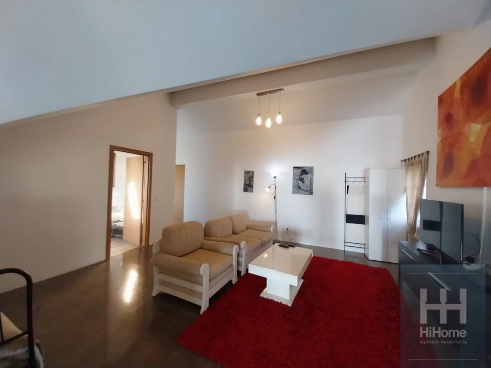 Moradia T8 para Venda em Fajã da Ovelha Foto 16