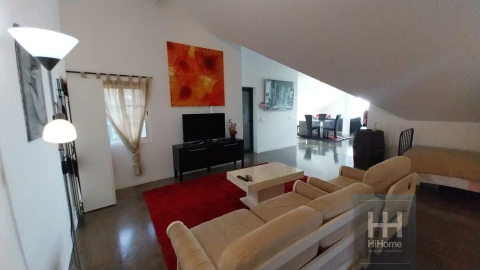 Moradia T8 para Venda em Fajã da Ovelha