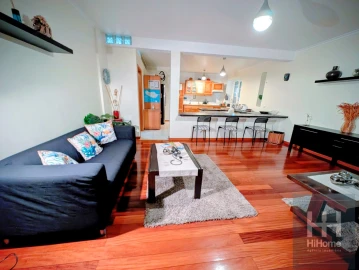 Moradia T8 para Venda em Fajã da Ovelha