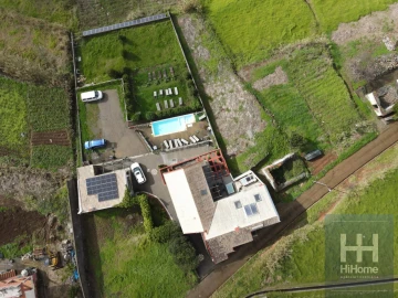 Moradia T8 para Venda em Fajã da Ovelha