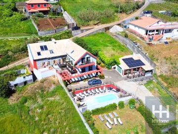 Moradia T8 para Venda em Fajã da Ovelha
