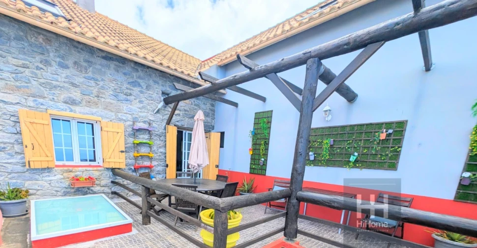 Moradia T8 para Venda em Fajã da Ovelha Foto 7