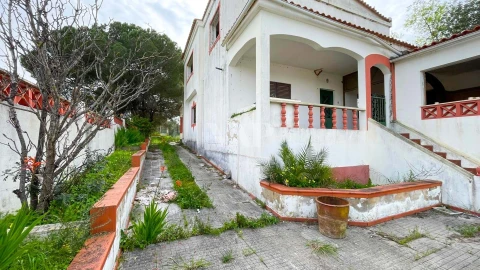 Terreno para Venda em Quarteira