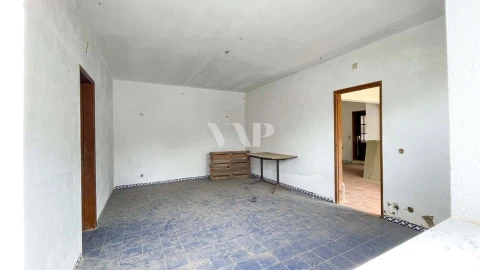 Terreno para Venda em Quarteira