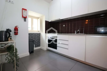 Apartamento T2 para Arrendamento em Sé Nova, Santa Cruz, Almedina e São Bartolomeu