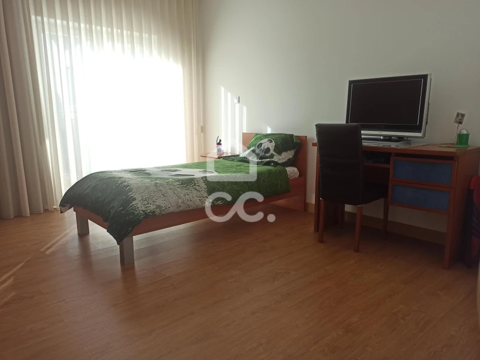 Moradia T4 para Venda em Areias, Sequeirô, Lama e Palmeira Foto 38