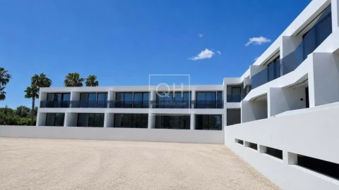 Moradia T3 para Venda em Loule (São Clemente)