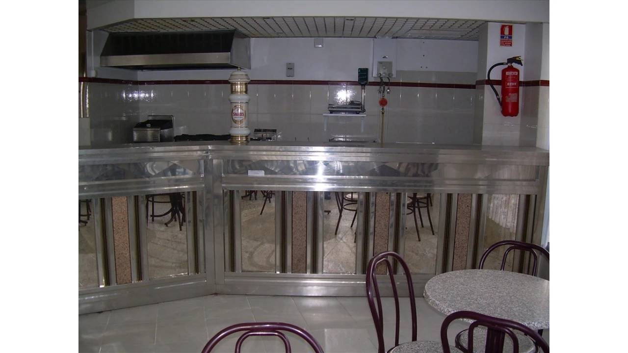 Loja para Venda em Laranjeiro e Feijó Foto 6