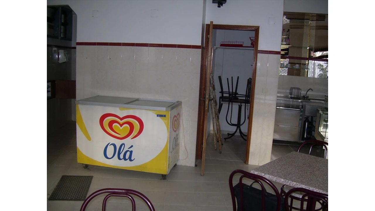 Loja para Venda em Laranjeiro e Feijó Foto 4