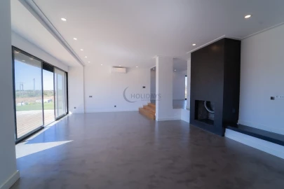 Moradia T5 para Venda em Quarteira