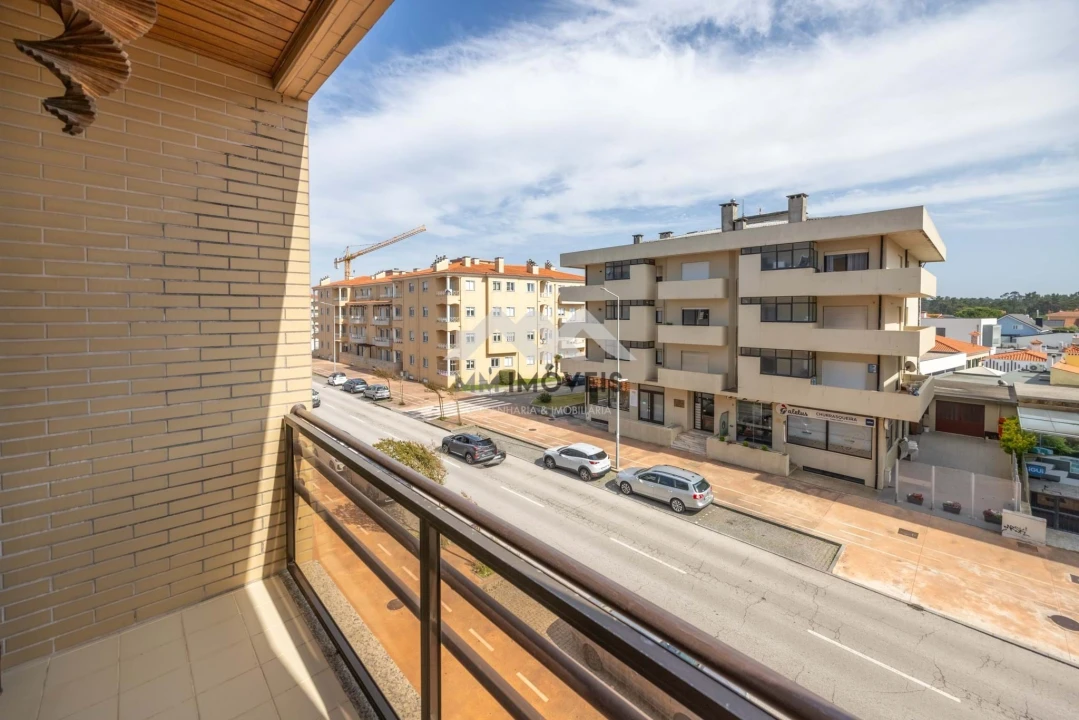 Apartamento T3 para Venda em Esmoriz Foto 23
