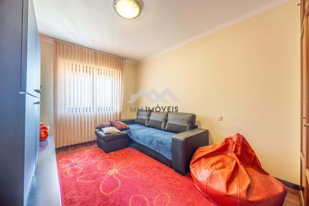 Apartamento T3 para Venda em Esmoriz Foto 24