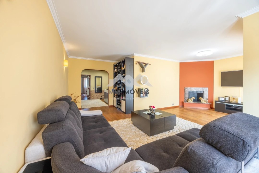 Apartamento T3 para Venda em Esmoriz Foto 8