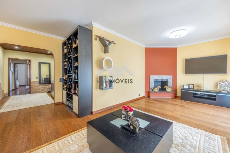 Apartamento T3 para Venda em Esmoriz Foto 3