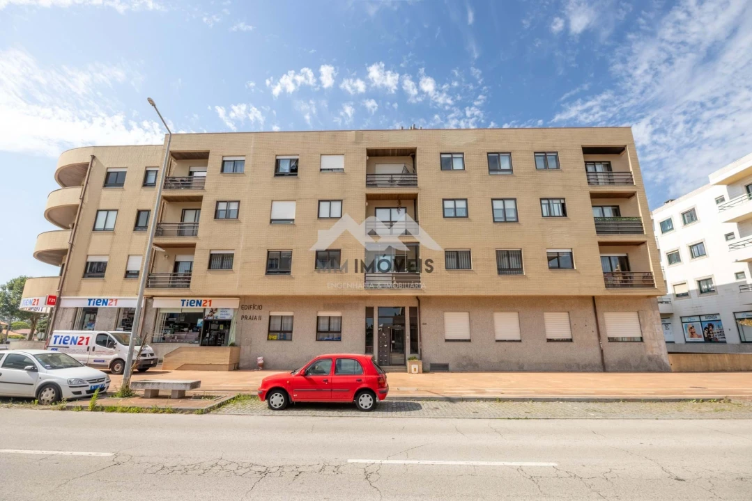 Apartamento T3 para Venda em Esmoriz Foto 2