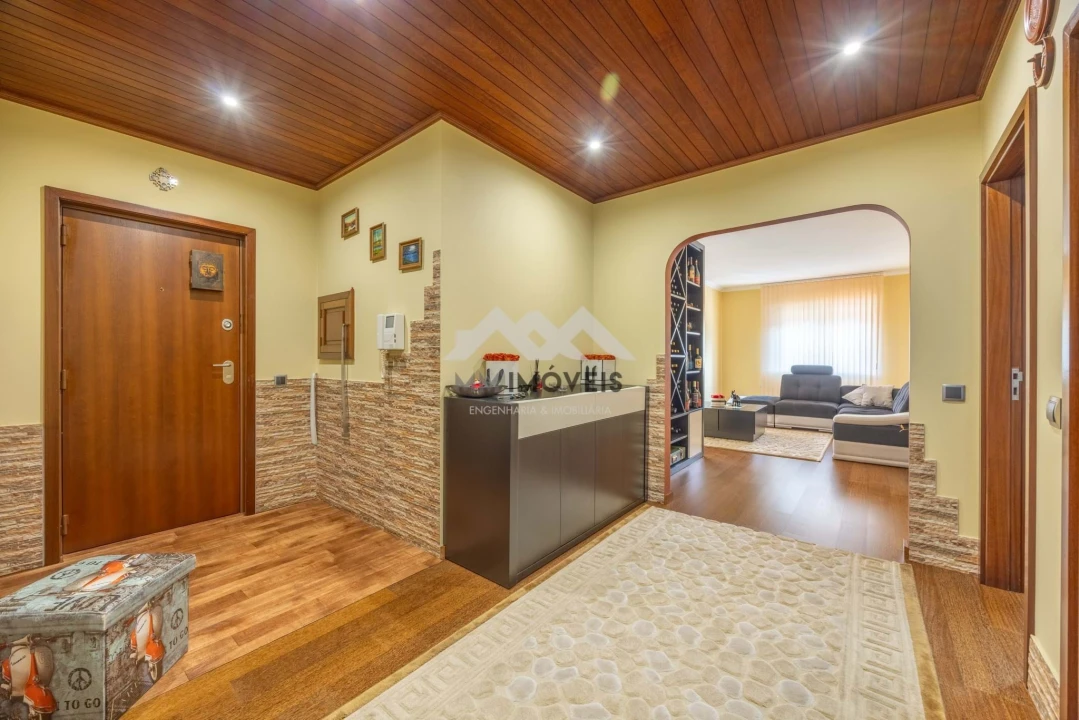 Apartamento T3 para Venda em Esmoriz Foto 16