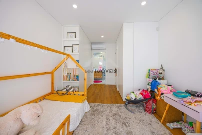 Moradia T4 para Venda em Gondomar (São Cosme), Valbom e Jovim