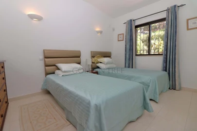 Moradia T3 para Venda em Almancil