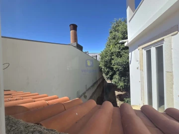 Apartamento T2 para Arrendamento em São Vicente