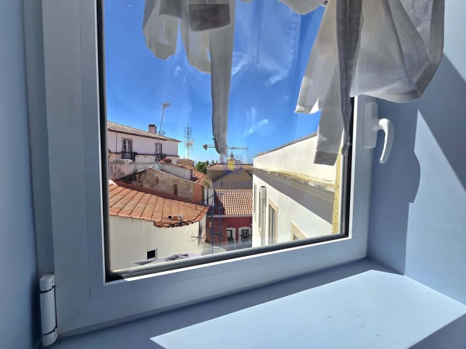 Apartamento T2 para Arrendamento em São Vicente Foto 18
