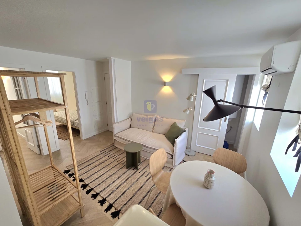 Apartamento T2 para Arrendamento em São Vicente Foto 4