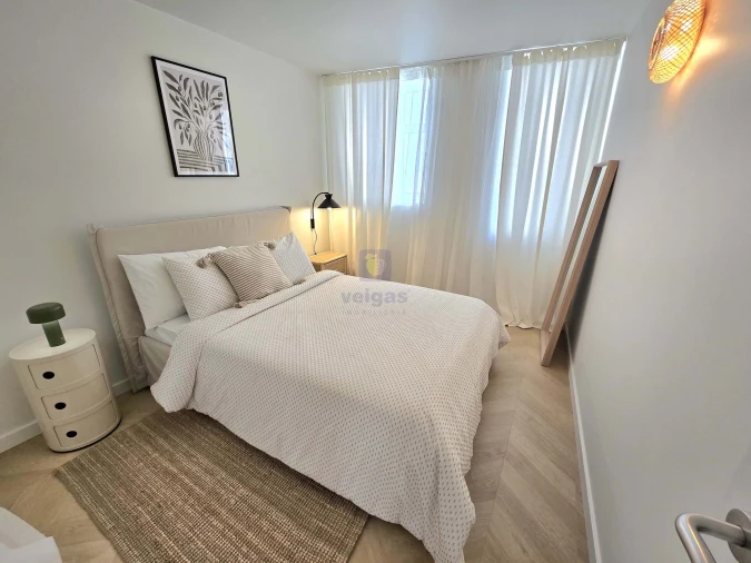 Apartamento T2 para Arrendamento em São Vicente Foto 5