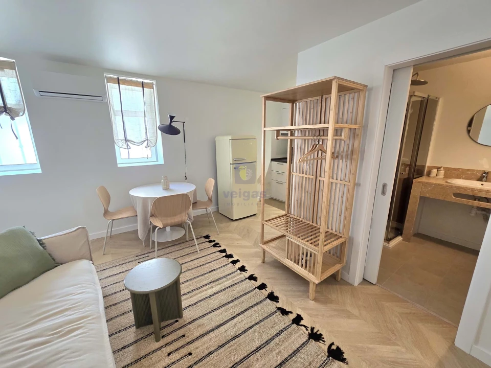 Apartamento T2 para Arrendamento em São Vicente Foto 1