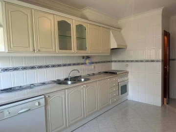 Apartamento T2 para Venda em Algueirão-Mem Martins