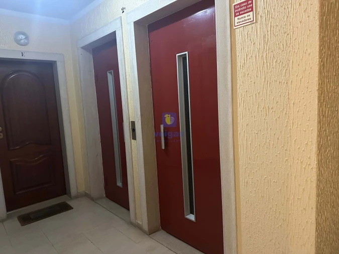 Apartamento T2 para Venda em Algueirão-Mem Martins Foto 23