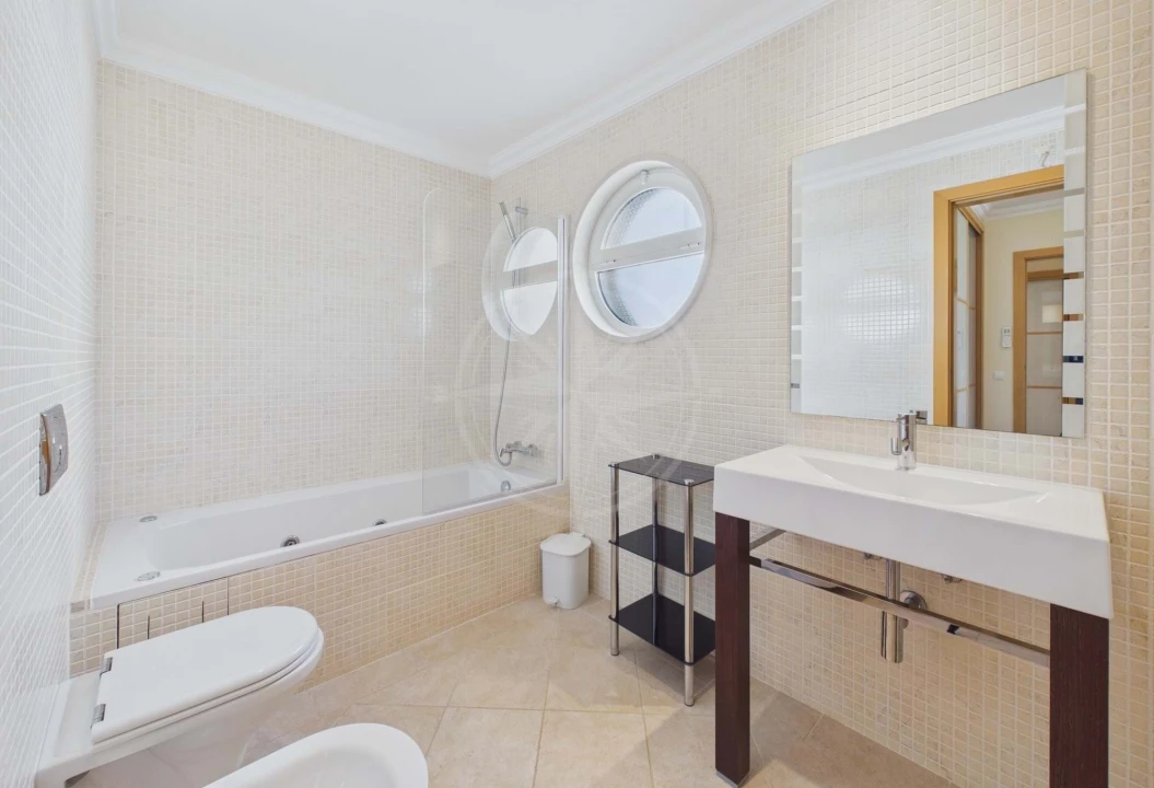 Apartamento T3 para Venda em Tavira (Santa Maria e Santiago) Foto 14