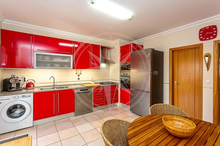 Apartamento T3 para Venda em Tavira (Santa Maria e Santiago) Foto 8