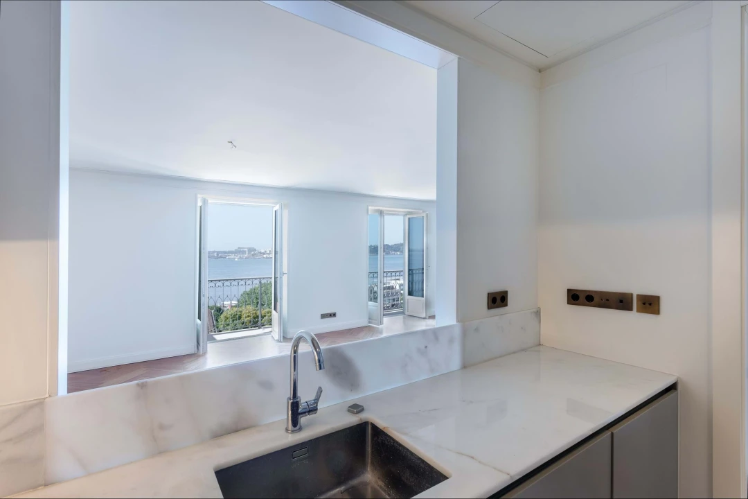 Apartamento T3 para Venda em Santa Maria Maior Foto 6