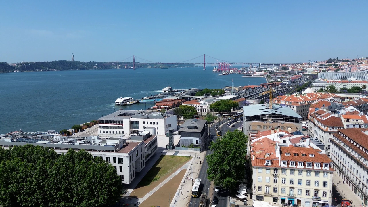 Apartamento T3 para Venda em Santa Maria Maior Foto 30