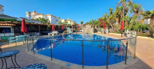 Negócio para Venda em Albufeira e Olhos de Água