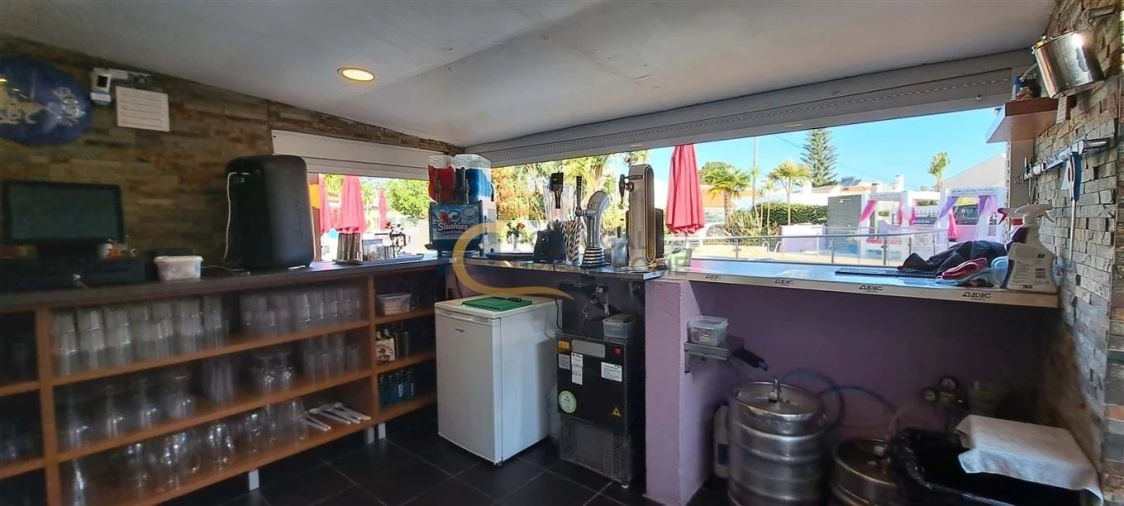 Negócio para Venda em Albufeira e Olhos de Água Foto 15